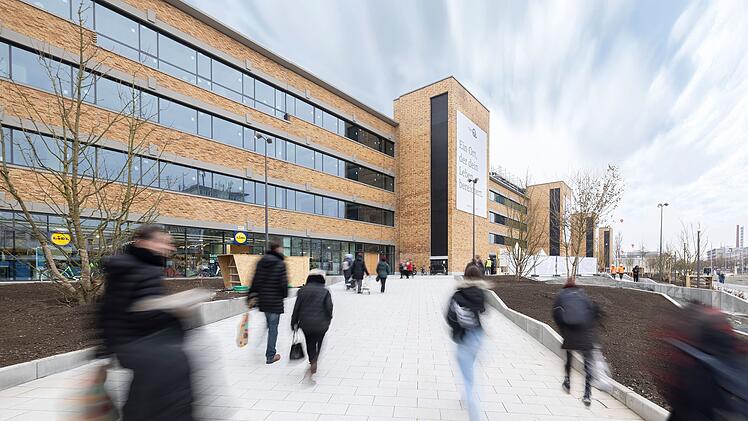 Neues Nürnberger Areal "The Q": Rewe, Lidl und Müller haben eröffnet