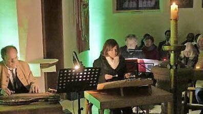 Adventliche Musik bereicherte die "Nacht der Lichter".  Foto: Sabine Weinbeer