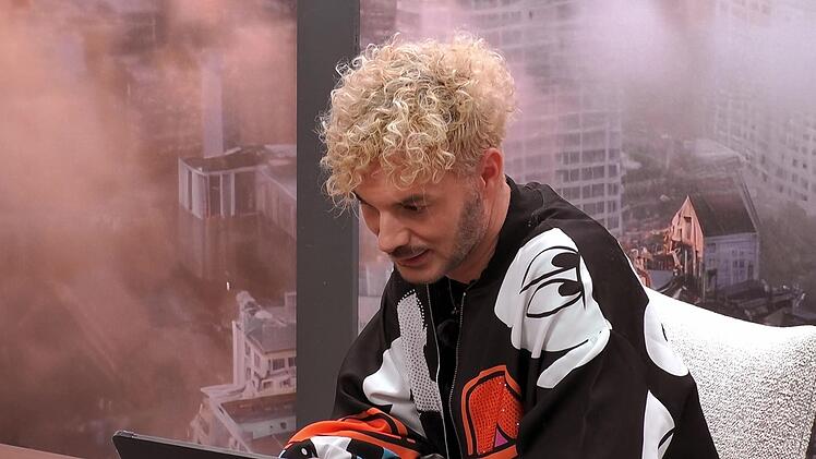 Sam gr&uuml;belt: Soll er sich safen und Georgina verraten?