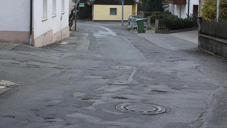 Die Grieser Straße im Jahr 2011 Foto: FT-Archiv
