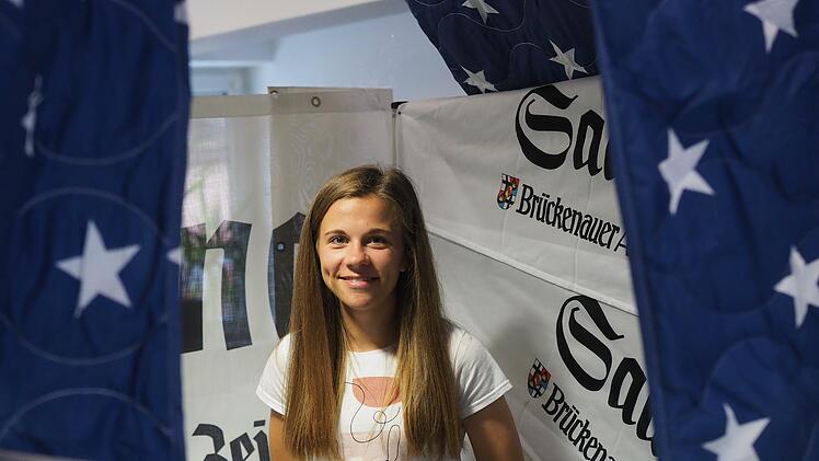 Bundesliga-Fußballerin Annika Graser vom FC Carl Zeiss Jena war der erste Gast im Podcast-Studio. Foto: Jürgen Schmitt