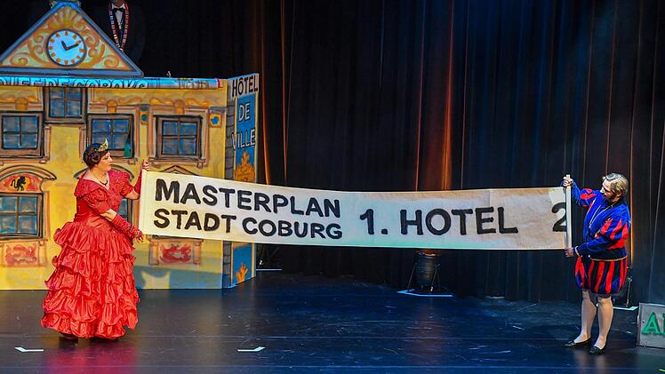 Prunksitzung 2020 der Coburger Narrhalla: Das Damenballett der Coburger Narrhalla zeigte die Show "Helden gesucht".Ronald Rinklef