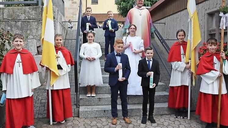 Trotz Pandemie konnten diese Kinder ihre erste heilige Kommunion feiern.  Fotos: Roland Dietz