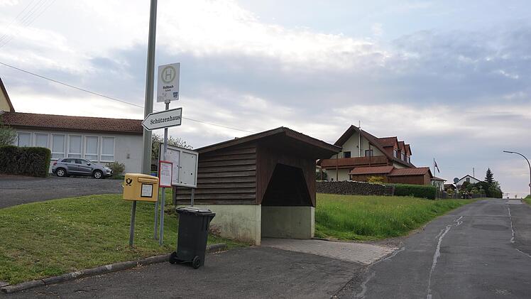 Die Straße in Roßbach soll saniert werden.