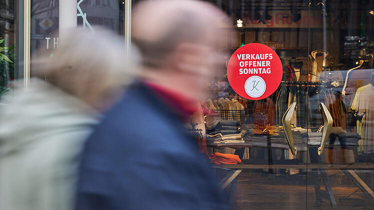 Elektromarkt-Chef pl&auml;diert f&uuml;r regul&auml;re Sonntags&ouml;ffnungen