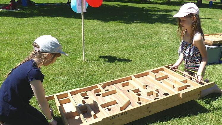 Geschick war gefragt beim Labyrinthspiel.J&uuml;rgen Schlee