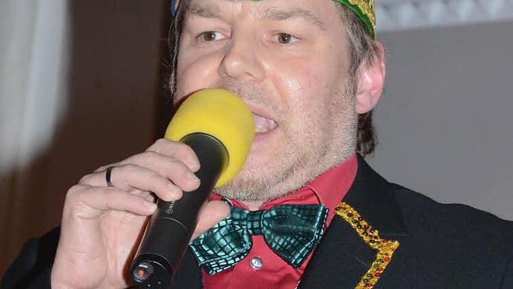 Sitzungspräsident Uwe Horter.