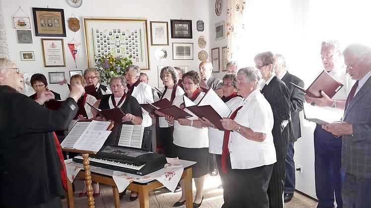 Der Engelhardsberger Gesangsverein hat sich nach 110 Jahren des Bestehens aufgelöst. Es konnte kein Nachwuchs für den Chor mehr gefunden werden.  Foto: Paul Pöhlmann