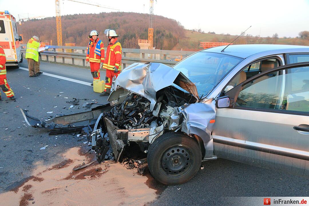 Autos kollidieren auf A73 bei Breitengüßbach
