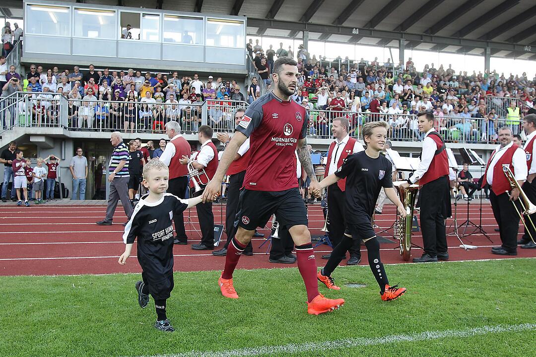 1. FC Nürnberg gewinnt im Test beim FC Eintracht Bamberg