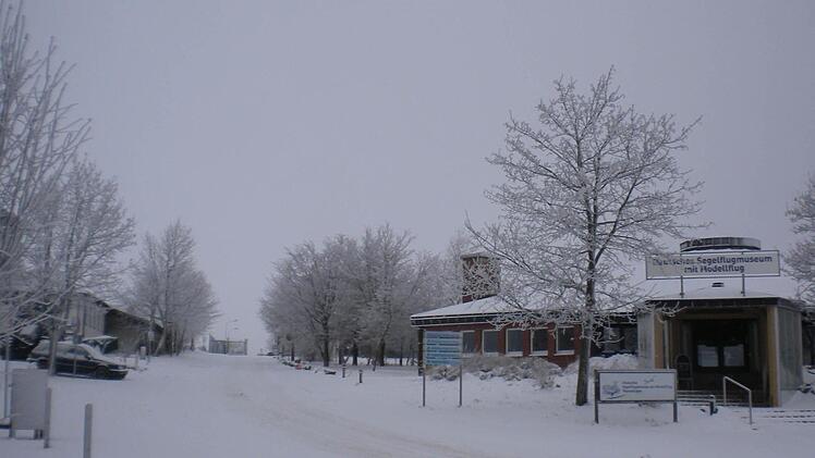 Die Wasserkuppe in winterlicher Pracht. Foto: Gabriele Forbes