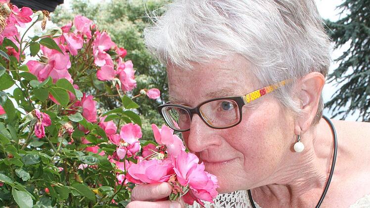 Im Garten von Anita Heerdegen fand die bezirksweite Er&ouml;ffnung des Tages statt.