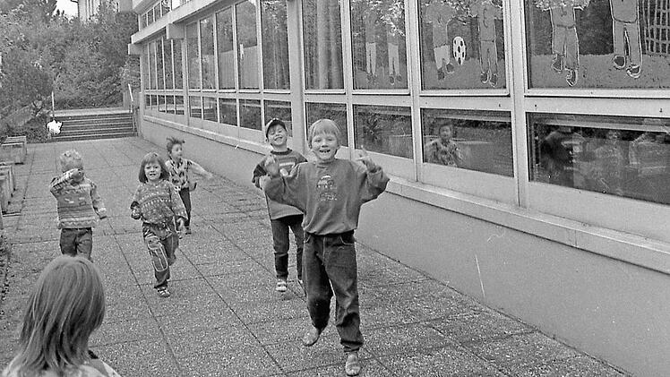 Vor 25 Jahren gab es noch eine ausgelagerte Kindergartengruppe im BBZ. Weil die Schule aus allen Nähten platzte, brauchte sie die Räume selbst.