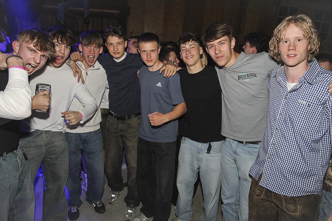 Mit der Partyband "Popnach8"!