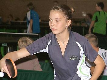 Johanna Antes (bisher DJK Weingarts) wechselt ins Bayernligateam des TTC Tiefenlauter. Sie war in den letzten Jahren zweifelsohne eines der Aushängeschilder des Tischtenniskreises Forchheim. Fotos: Hans Franz