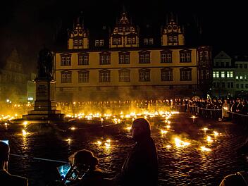 Impressionen vom CC-Fackelzug und der Mahnstunde auf dem Coburger MarktplatzFoto: Jochen Berger