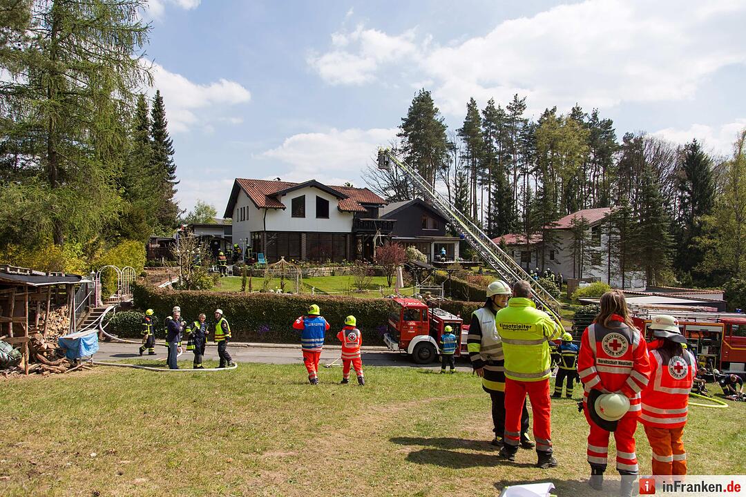 Wohnhausbrand in Neustadt bei Coburg –150.000 Euro Sachschaden
