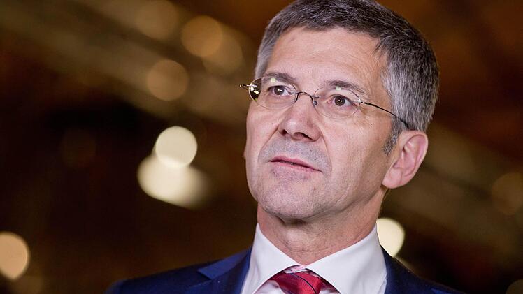 Der Vorstandsvorsitzende des Sportartikelherstellers adidas, Herbert Hainer Archivfoto: Daniel Karmann/dpa