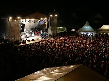 "Musik für alle!": Am "ab geht die Lutzi" kommt kaum ein Musikfreund aus der Region mehr vorbei. Damit alles gut läuft, braucht es viele Helfer. Für die gab es jetzt ein Fest zum Dank. Foto: Christian Stahl