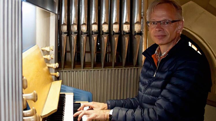 Peter Stenglein an der Orgel der SalvatorkircheFoto: Archiv / Jochen Berger