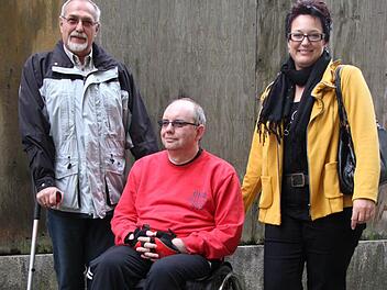 Heike Rickel, Karlheinz Röthlein und Rainer Kessler leiden an Multipler Sklerose. Fotos: Sabine Herteux