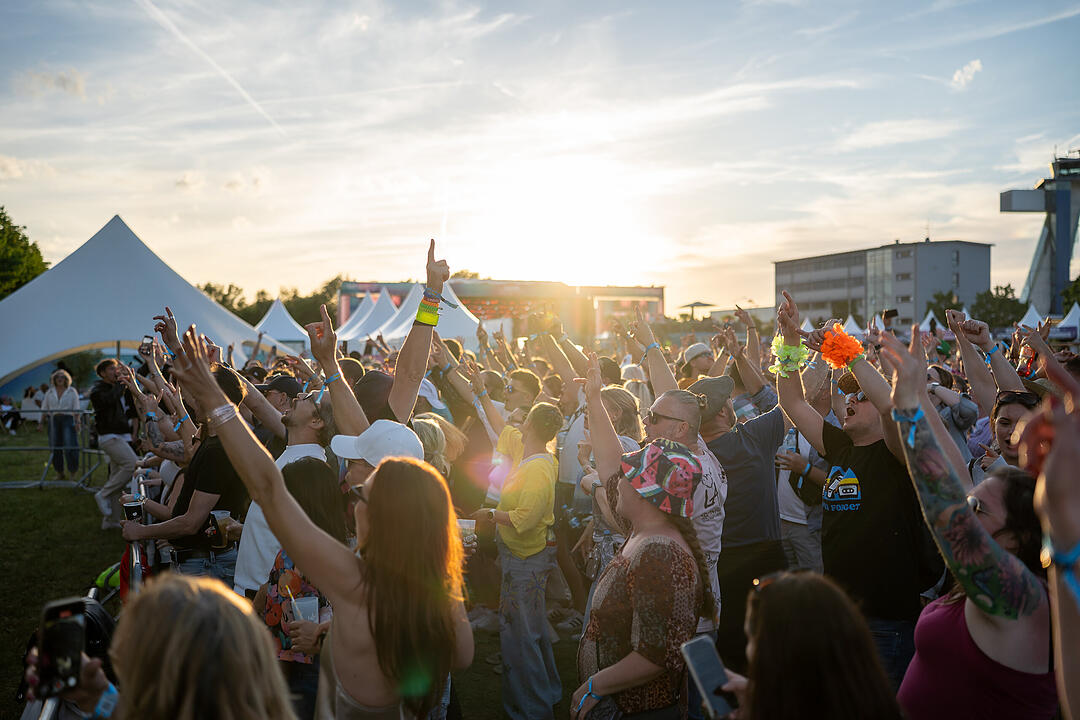 Das Sommerfestival f&uuml;r alle, die feiern, tanzen und einfach gl&uuml;cklich sein wollen!