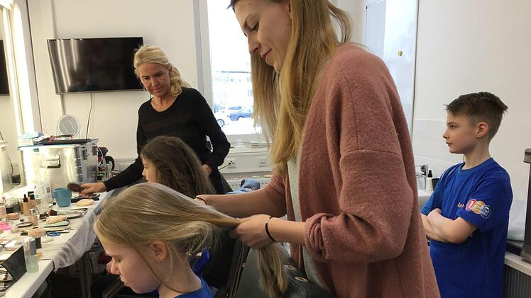 Die Kandidaten in der Maske. Foto: privat
