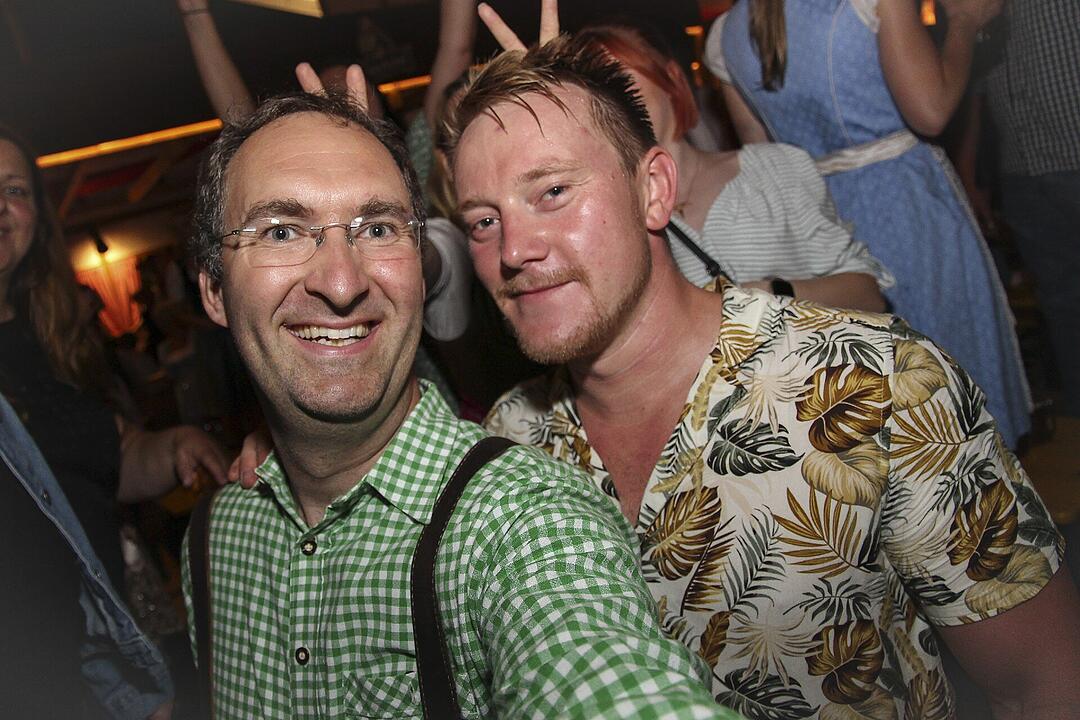 Für Partystimmung sorgten die "Stoapfälzer Spitzbuam"