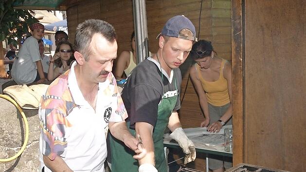 Ohne das Mitwirken der Herzogenauracher Vereine ist ein Altstadtfest nicht denkbar. Unser Foto ist aus dem Jahr 2003.  Foto: Archiv (Kardos)