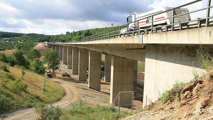 Brückenbau Klöffelsberg an der Autobahn. Foto: Ralf Ruppert