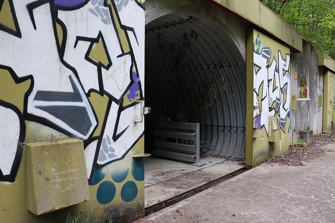 Lost Place US-Waffenbunker im Wald
