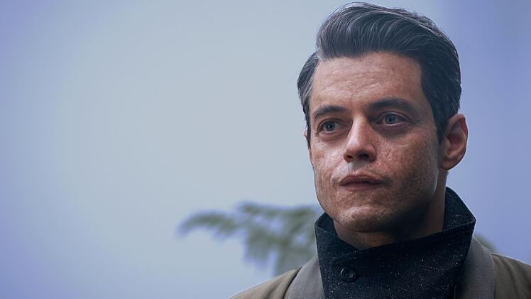 "Er ist das Produkt einer sehr fr&uuml;h in seinem Leben verlorenen Unschuld, weshalb er Schwierigkeiten hat, richtig und falsch zu bewerten", sagt Schauspieler Rami Malek &uuml;ber seine Rolle des Schurken Safin.