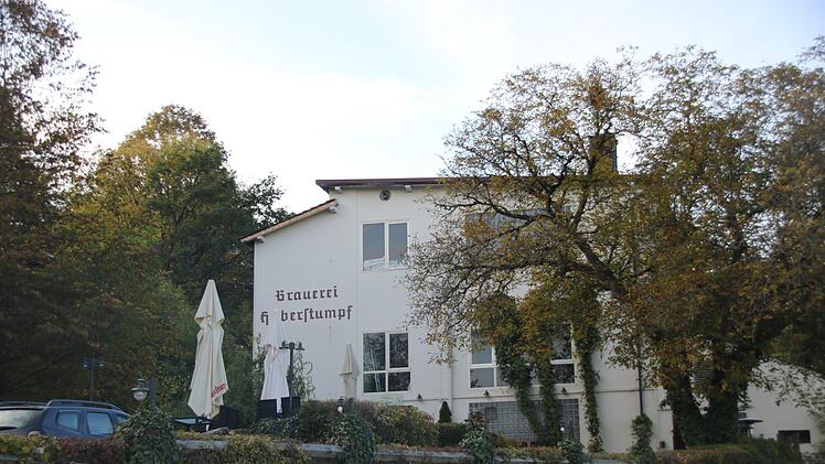Die Brauerei Haberstumpf ist verkauft, "Bräu" Hans Wernlein und seine Frau Elfi brechen Ende des Jahres  ihre Zelte in Trebgast ab und ziehen ins Allgäu.Jochen Nützel