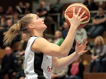 DJK-Spielf&uuml;hrerin Jessica Miller f&uuml;hrte ihr Team im Hinspiel in Mainz mit 20 Punkten, zehn Rebounds, sieben Korbvorlagen und f&uuml;nf Ballgewinnen zum Sieg. Foto: sportpress