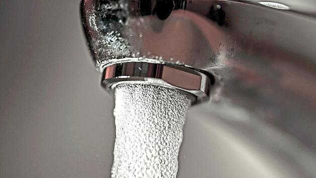 Der Burgkunstadter Stadtrat hat der Aufl&ouml;sung des Zweckverbands zur Wasserversorgung der G&auml;rtenrother Gruppe zugestimmt.Felix K&auml;stle/dpa (Symbolbild)