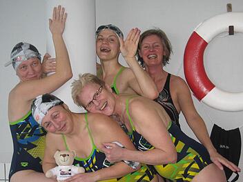 Die Teilnehmerinnen in den Mannschaftswettbewerben Altersklasse 170 weiblich. Das Bild zeigt (von links): Karin Dressel, Beate Agten, Barbara Neubauer, Gabi Grüdl, alle Stützpunkt Teuschnitz, Sandra Engerisser, Kronach. Fotos: Marliese Bär