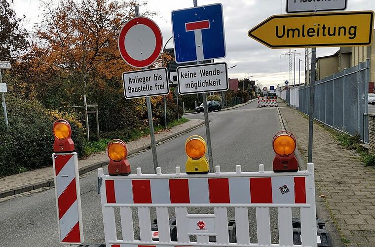 Marktgraitz: Steinachstraße am Mittwoch voll gesperrt - Strommast wird abgebaut