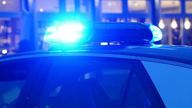 Kreis Kronach: Betrunkener Autofahrer baut Unfall und fl&uuml;chtet  - F&uuml;hrerschein futsch