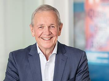 Nach Rauswurf: Kult-Moderator schießt heftig gegen den Bayerischen Rundfunk - "alles schwammige Sachen" Nach Rauswurf: Kult-Moderator schießt heftig gegen den Bayerischen Rundfunk - "alles schwammige Sachen"