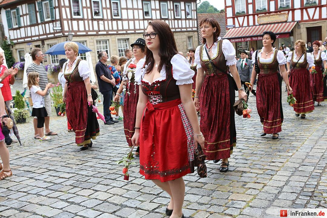 Kronacher Freischießen: Schützenauszug