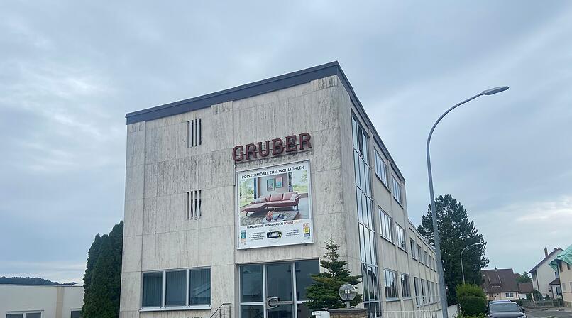 Gruber Polsterm&ouml;bel