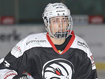 Bleibt den "Hawks" erhalten: Manuel KurzRalf Naumann