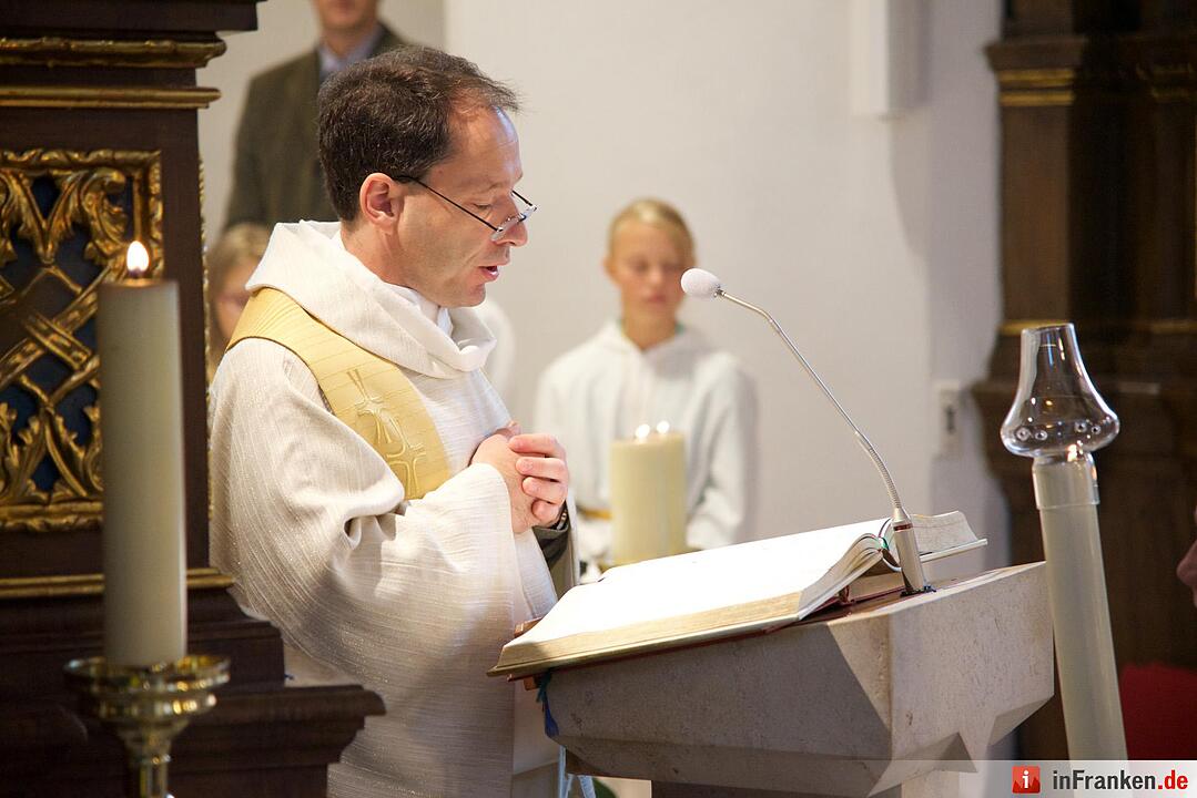Nach einjähriger Kirchensanierung: Hannberg feiert die Wiedereröffnung der Wehrkirche der Pfarrei Geburt Mariens Hannberg