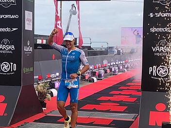 Nach 3:43:52 Stunden war der Michelauer Andreas Dreitz im Ziel beim 70.3-Ironman-Rennen in Tallinn. Foto: privat