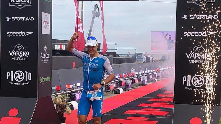 Nach 3:43:52 Stunden war der Michelauer Andreas Dreitz im Ziel beim 70.3-Ironman-Rennen in Tallinn. Foto: privat