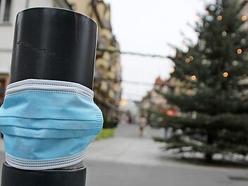 Bald endet das Jahr 2020, doch auch in der Silvesternacht gilt die n&auml;chtliche Ausgangssperre von 21 Uhr bis 5 Uhr fr&uuml;h.  Foto: Ellen M&uuml;tzel