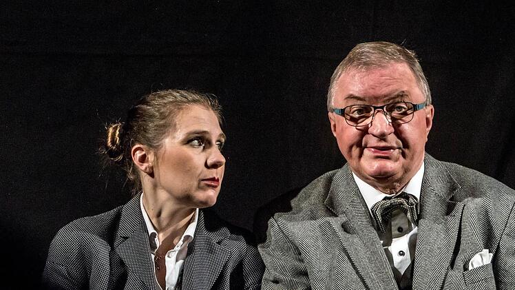 Impressionen vom Loriot-Abend mit dem "Ensemble Stilblüten" in NeustadtFoto: Jochen Berger