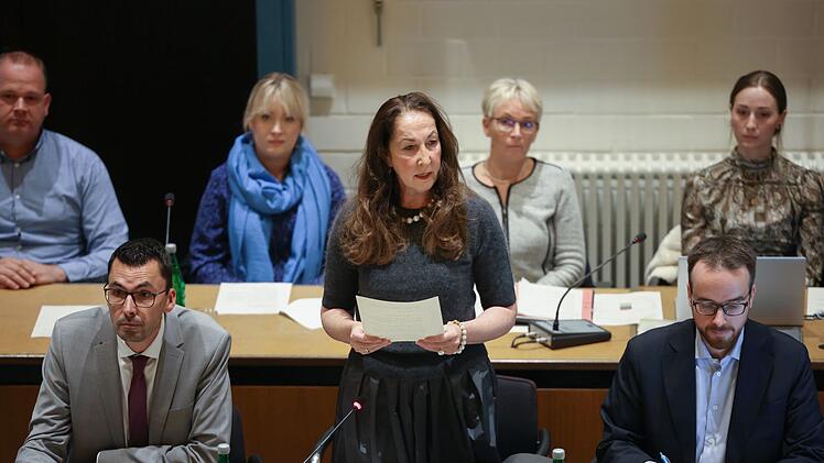 Nach Messerangriff: B&uuml;rgermeisterin von Herdecke startet