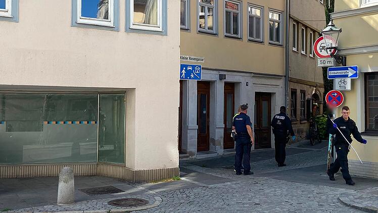Coburg: Vermummter Mann taucht bei Party auf und t&ouml;tet 45-J&auml;hrigen