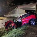 In Unterfranken hat sich in der Nacht auf Freitag ein schwerer Unfall ereignet, der einen Mann das Leben kostete. Foto: NEWS5 / Höfig